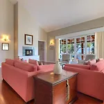 Quinta Jardins Do Hotel 5*