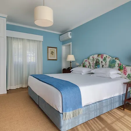 Отель Quinta Jardins Do 5*