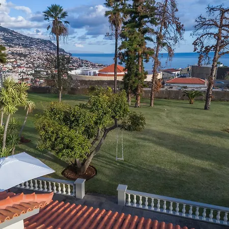 Отель Quinta Jardins Do 5*