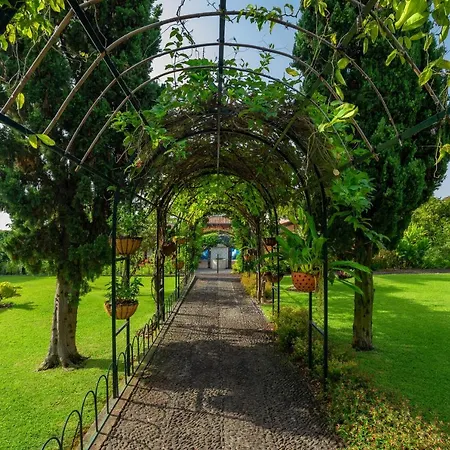 Quinta Jardins Do 5* Φουνκάλ