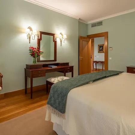Quinta Jardins Do Hotel 5*