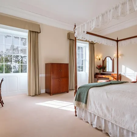 Hotel Quinta Jardins Do 5*