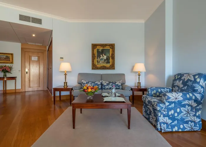 拉戈金塔花园酒店 5*